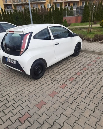 Toyota Aygo cena 26900 przebieg: 75300, rok produkcji 2016 z Wrocław małe 667